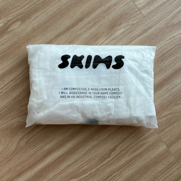 Skims soft lounge ringer tshirt dress - Picture 3 of 3